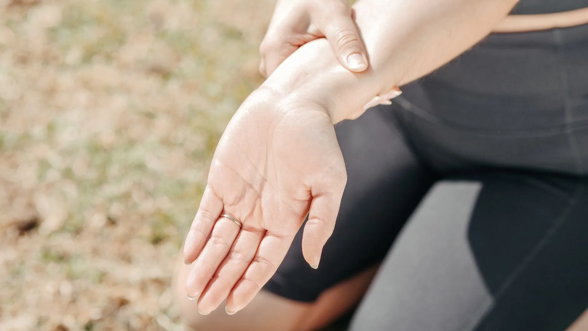 Runner jogging on trail, managing arthritis pain with supportive shoes and proper form